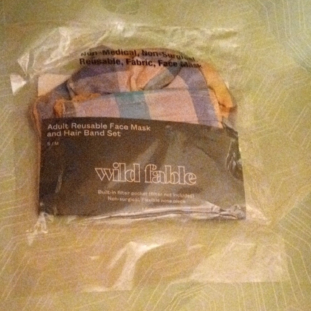 Wild Fable Reusable Face Mask (1) and Hair Band Set (1)